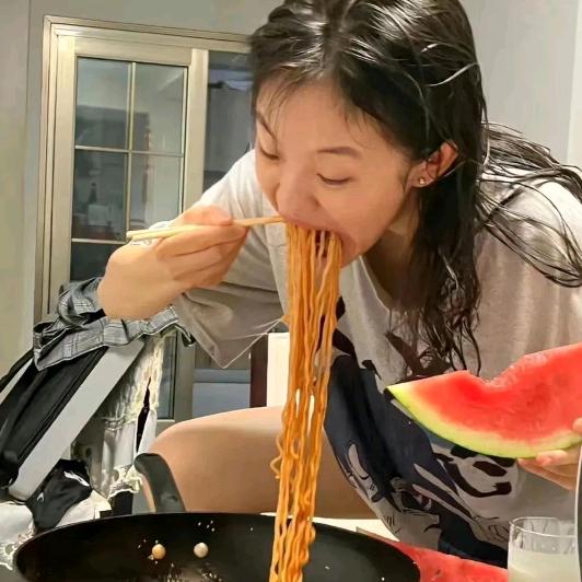圬俣