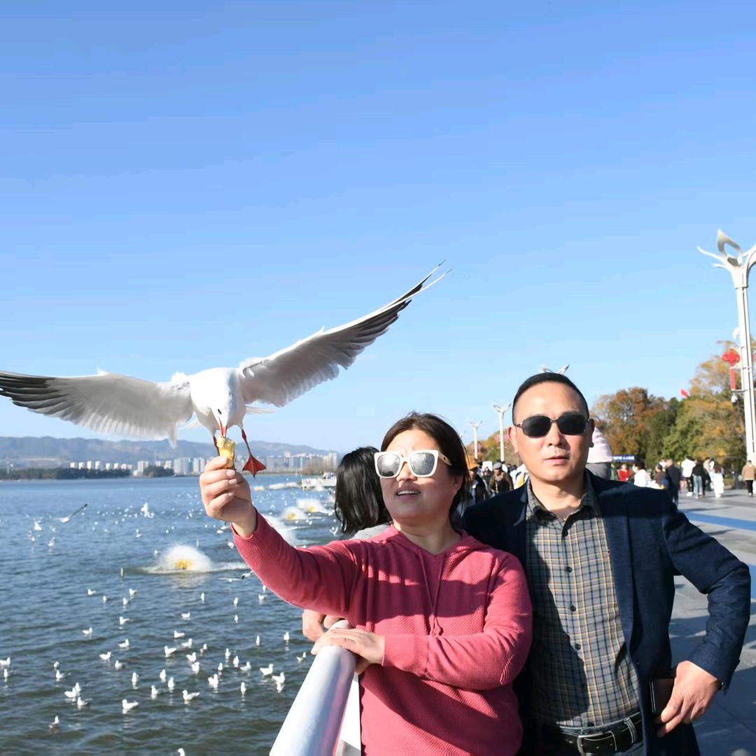 沭阳东方红洗染店