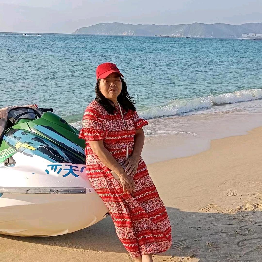 李莉莉