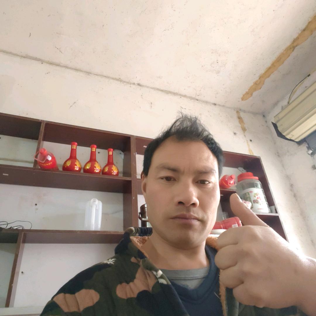白酒哥，酿酒匠