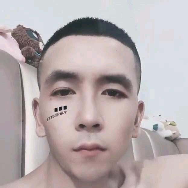 卡卡