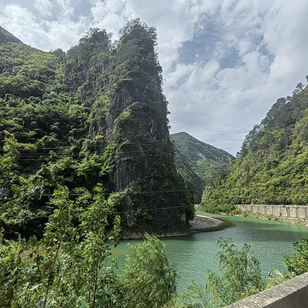 哲巴尔