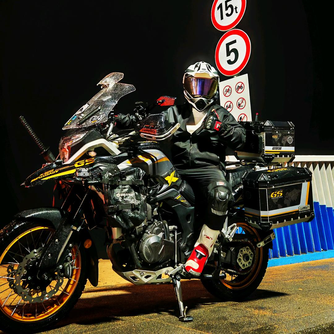小豪爱骑车🏍️