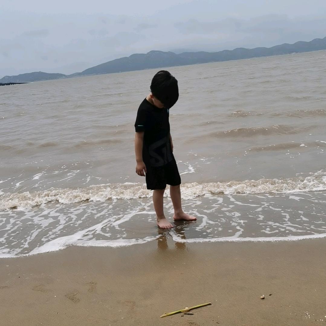 如皋市向晴服装厂