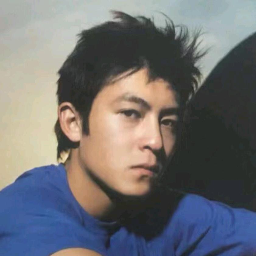 ᅠᅠㅤ高桥凉介