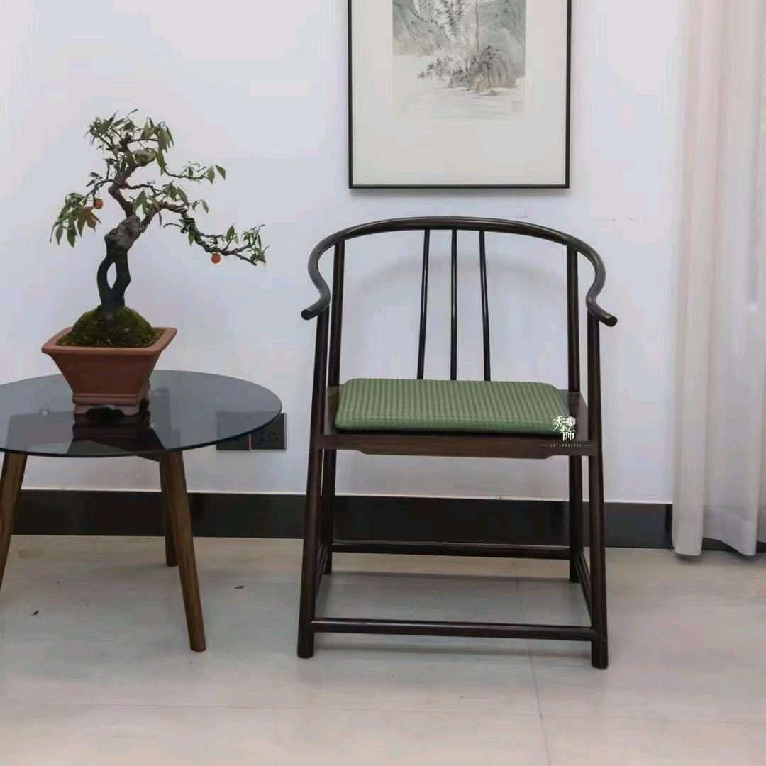 深夜搬砖的80后