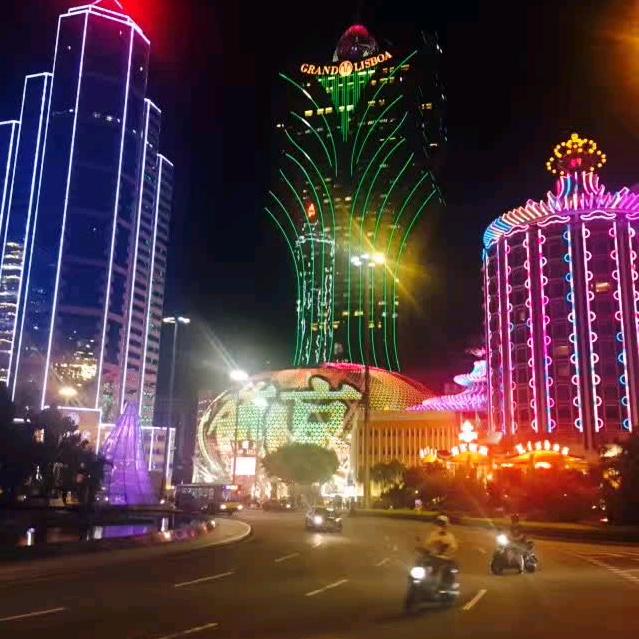 只有努力，明天才更好。