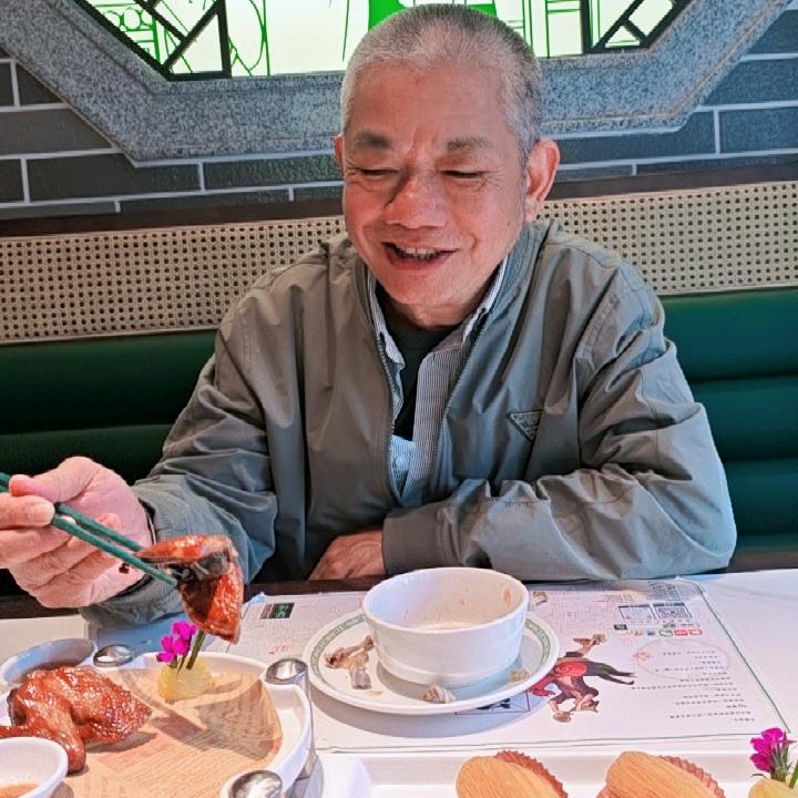 黄纯