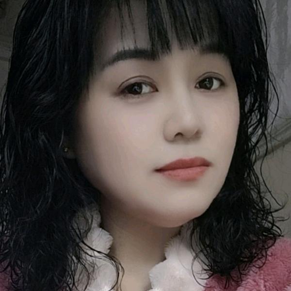 微微一笑.....红