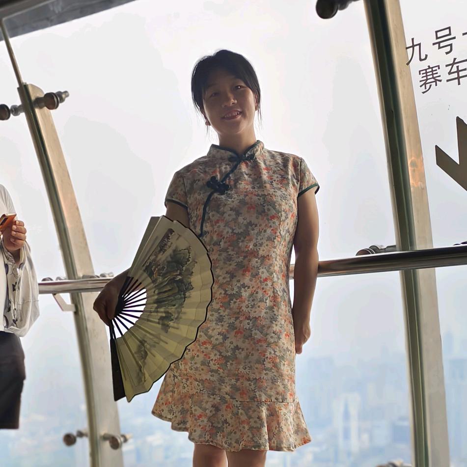 风中摇曳的小胖子