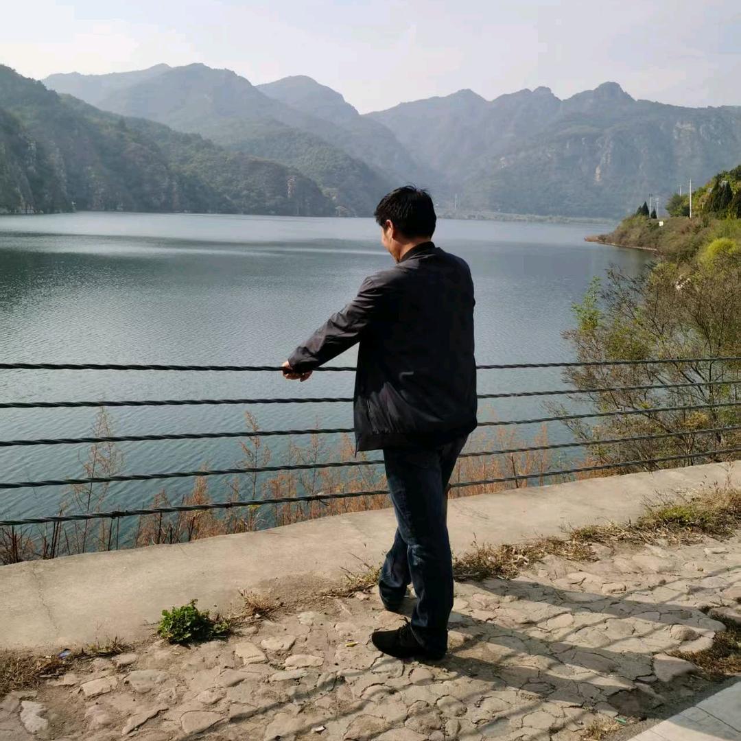 邹运来  窑上村