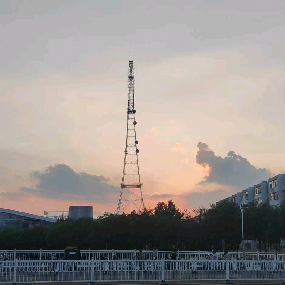 河科上岸文艺