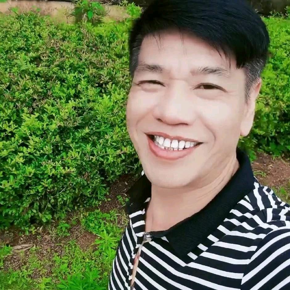 四平哥👐（手势舞）