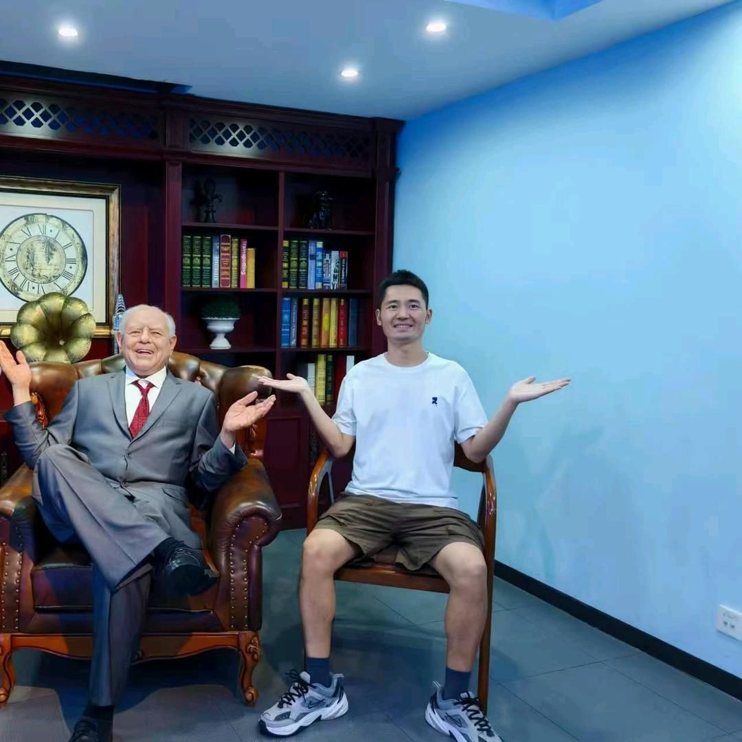 爱打球的刘老师