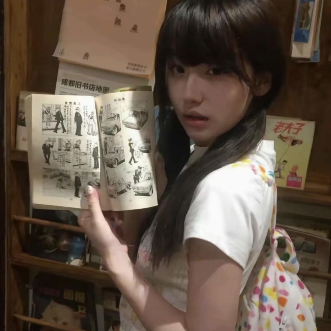 🎄◟(˶> ᎑ <˶)◞🎄