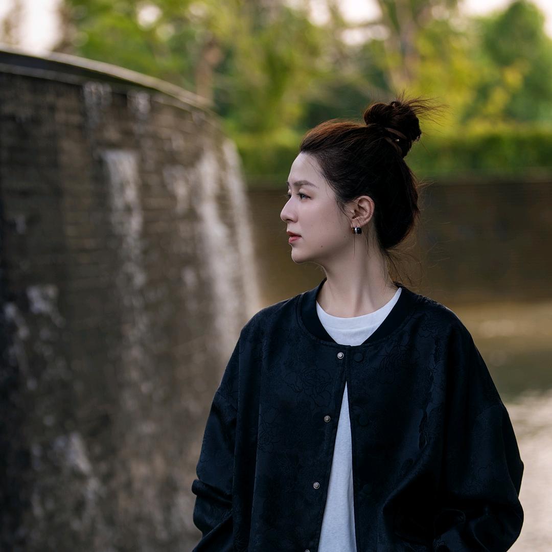 尤加莉（时尚穿搭）
