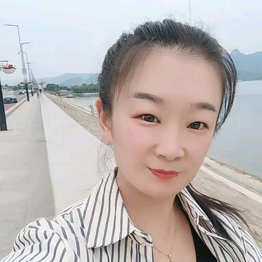 橘子《晚21.15首播》