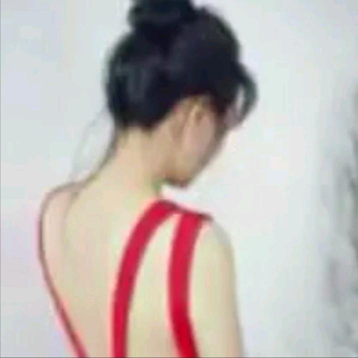 萱萱VS尘封对你的回忆就不痛了