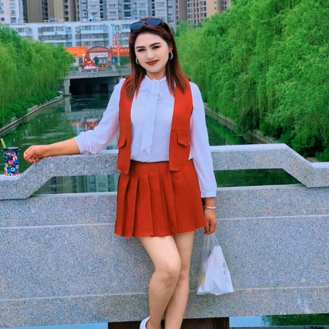 高冷女神♥𝑨𝒓𝒛𝒖♥