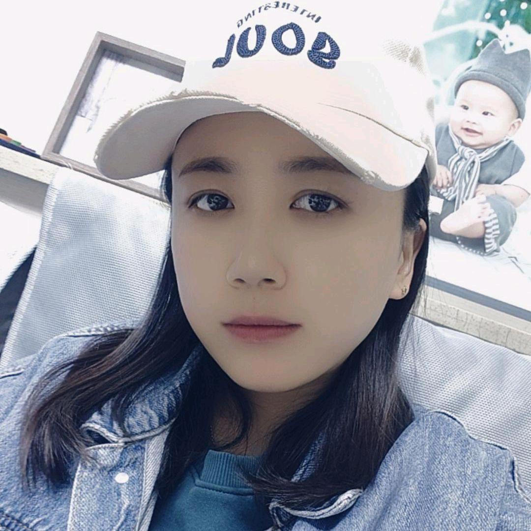 5号仓运动品牌折扣店～短袖100-3件