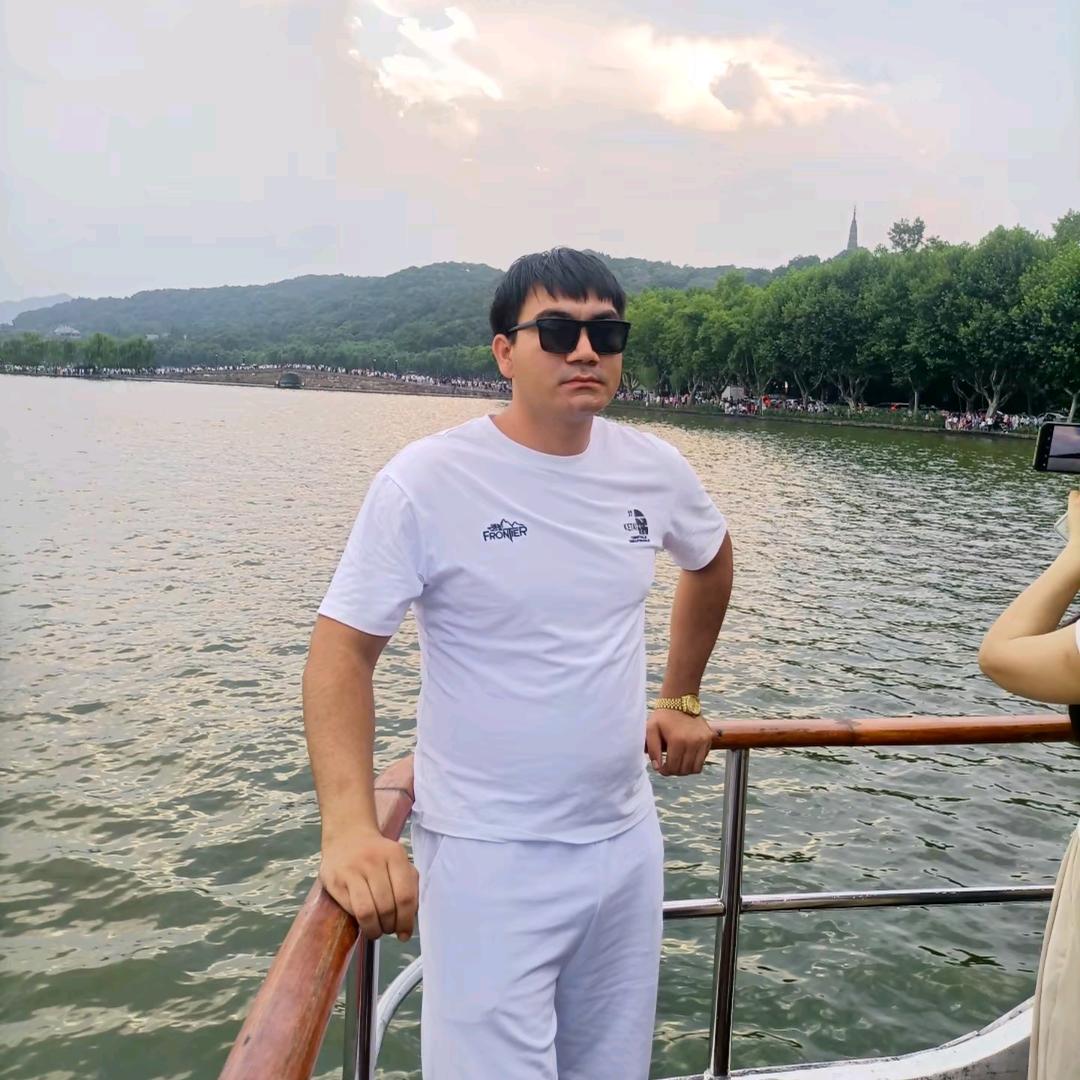 @  TuRGuN__EziZ