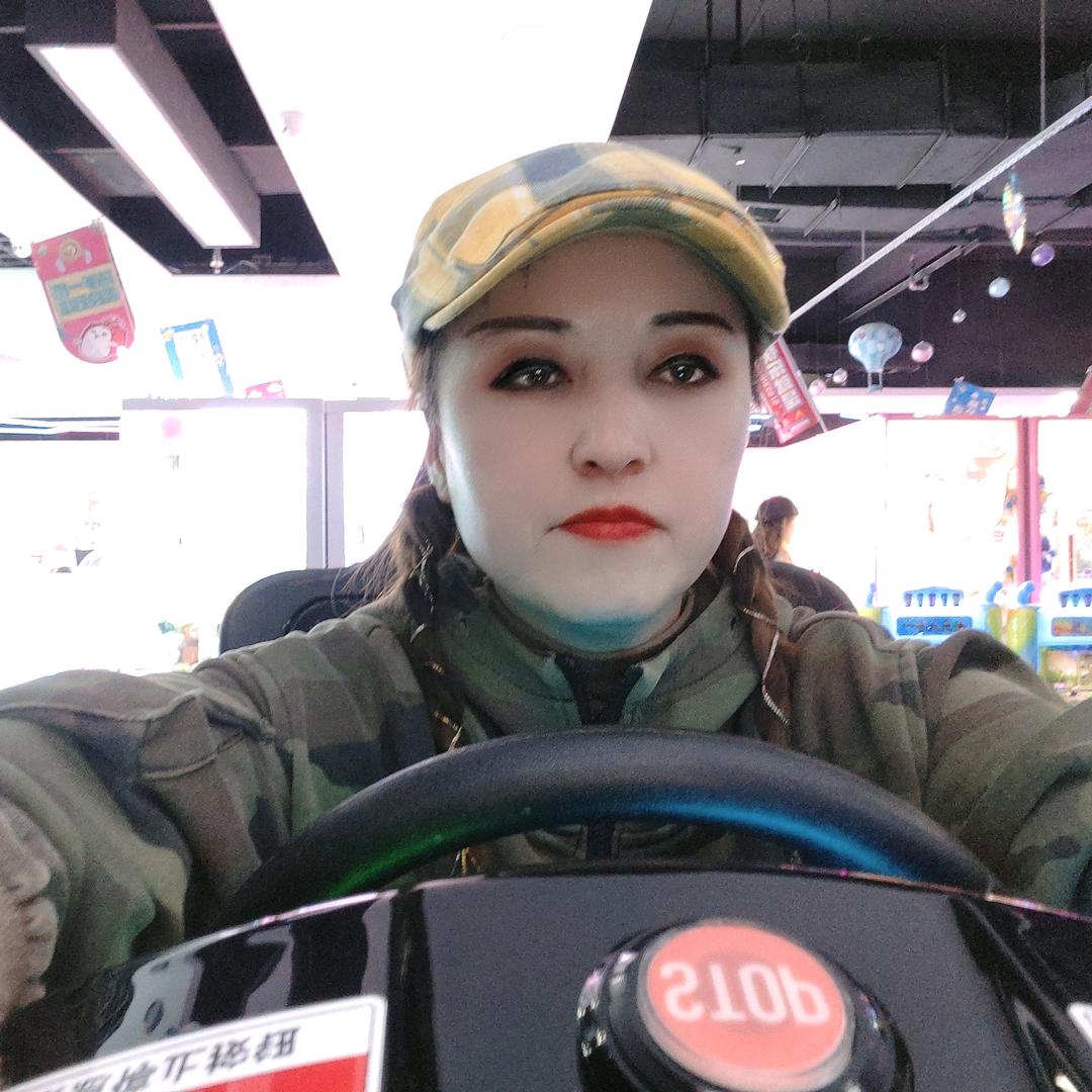 晧姐吖（贵族口音）