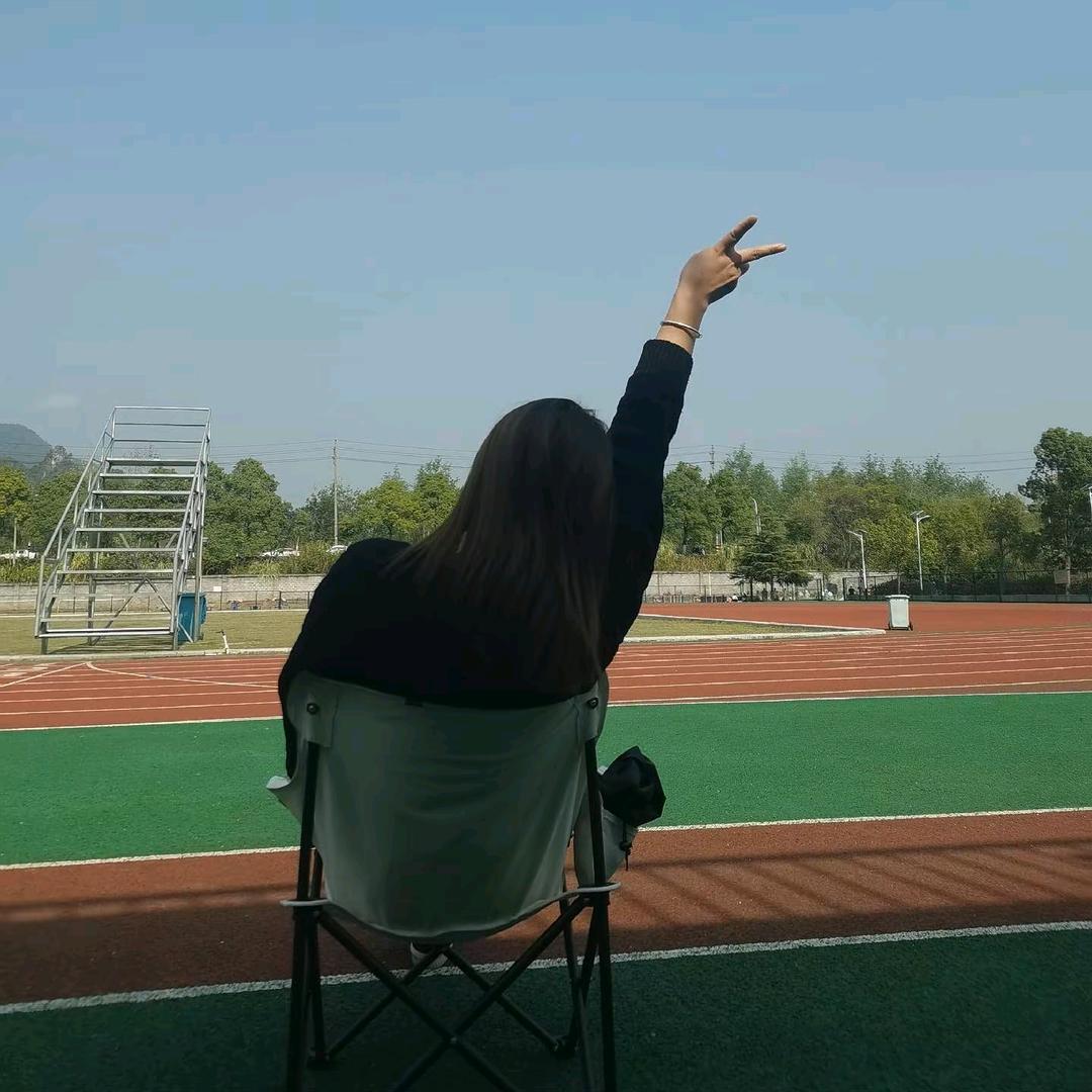 ✧٩(ˊωˋ*)و✧彭