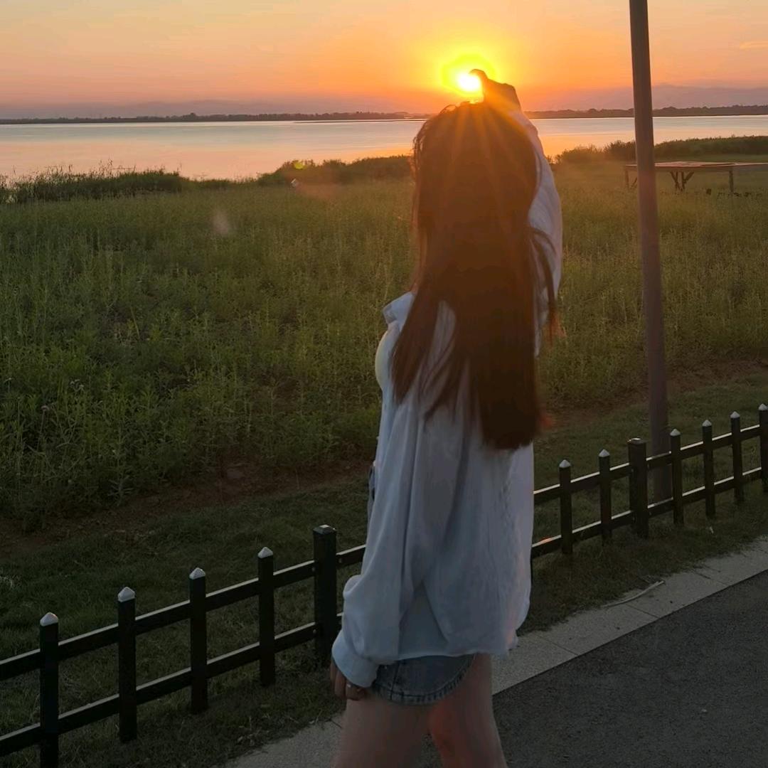 我的女神是凤姐🫰