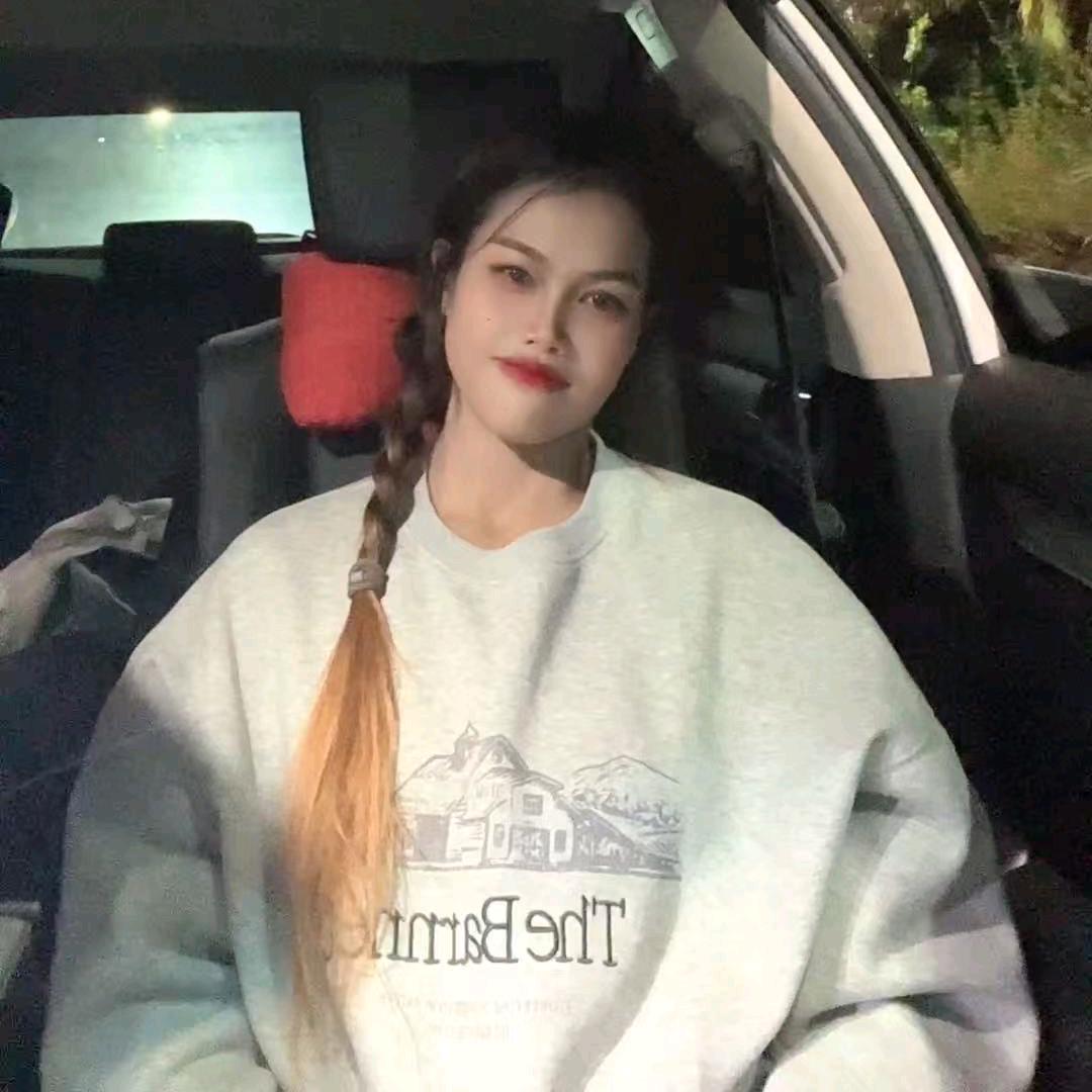 孟美😘