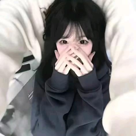 安安。