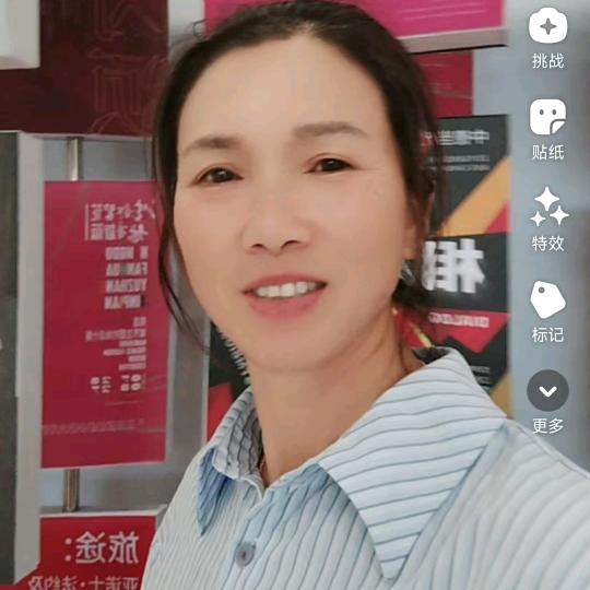 订做窗帘，沙发套，床上用品等