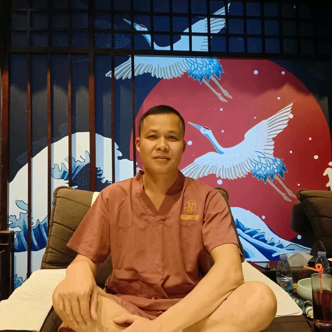 卖橙子的小哥哥