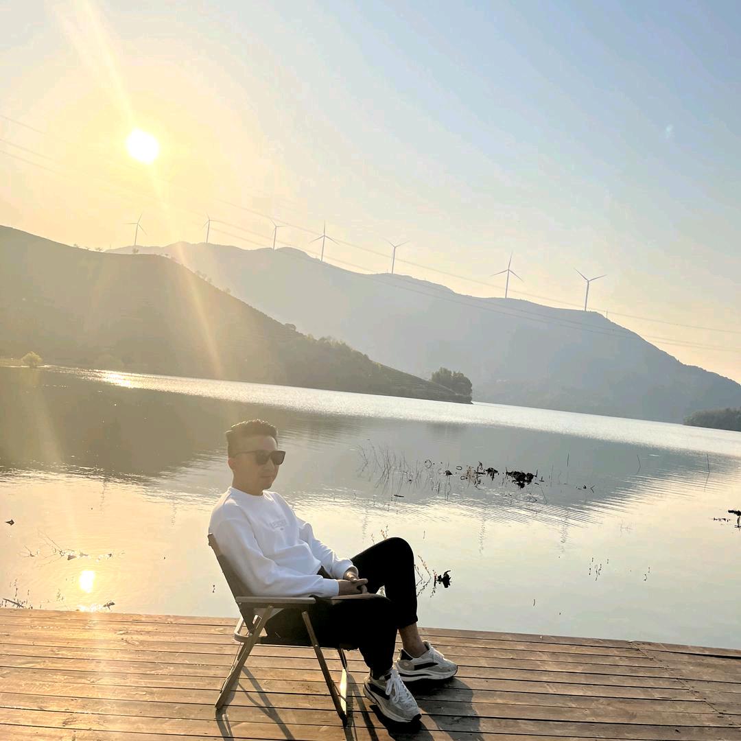 湖州昂拓工程机械-王宁