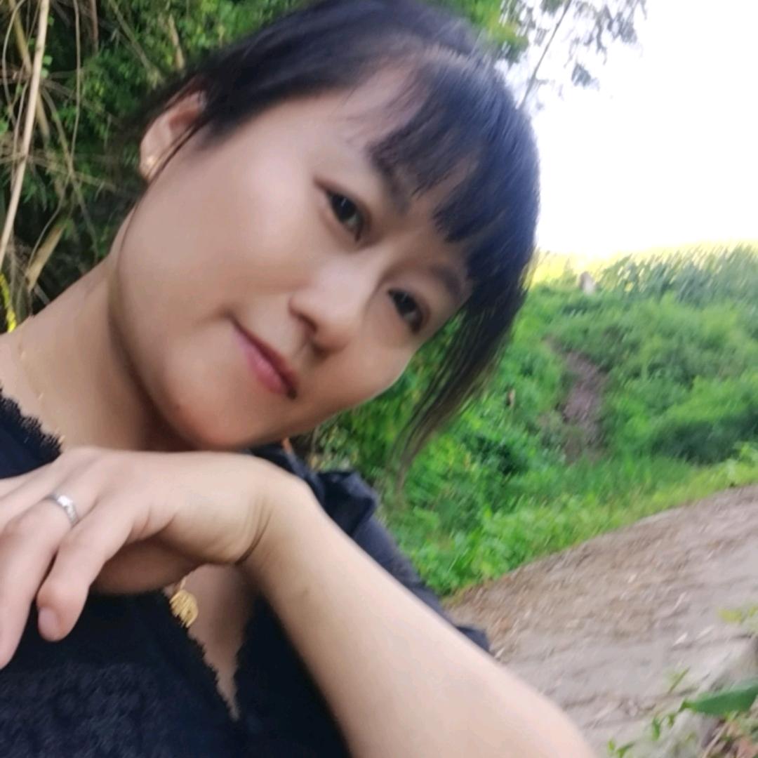 腊梅🐇🍎