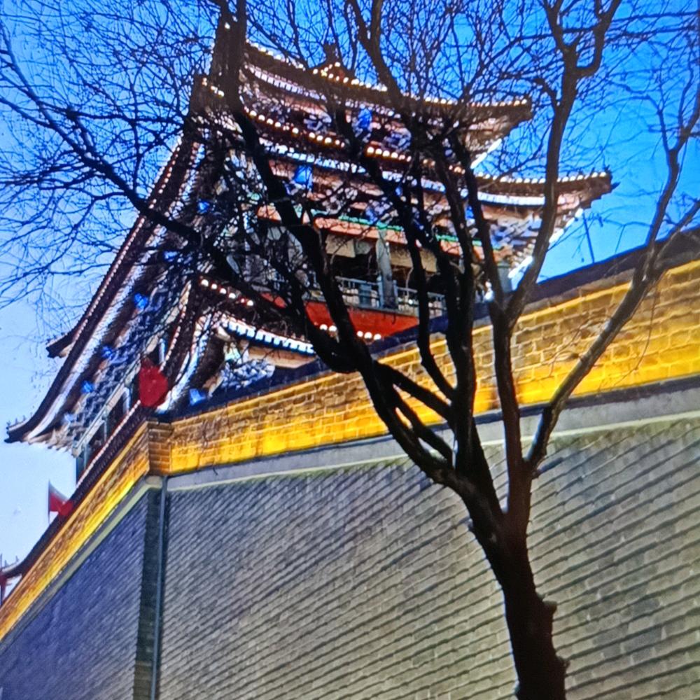 山泉有点甜