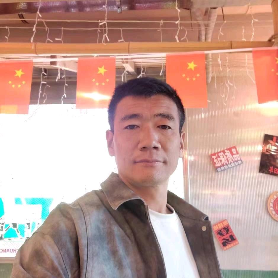 随缘，卡车乐哥🎄🎄