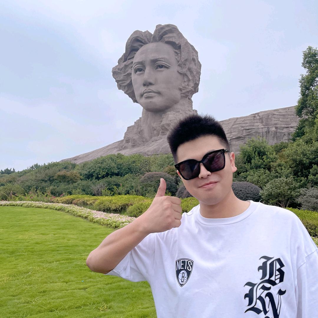 卖杭叉的小孟