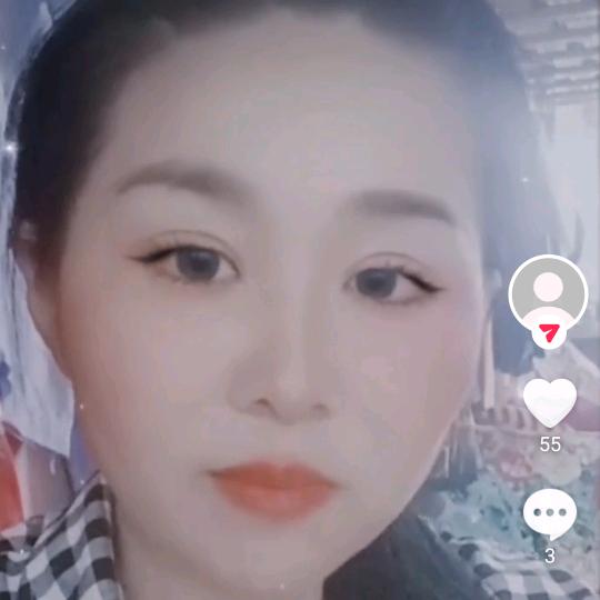 我是四个孙子的奶奶