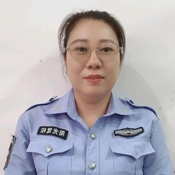 鲁山阳光驾校考务主管