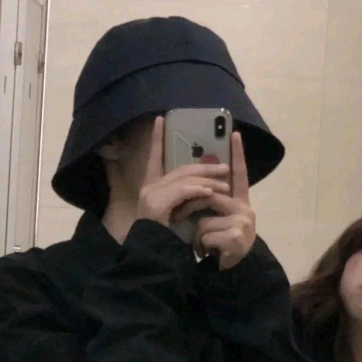 有个女孩叫小帅