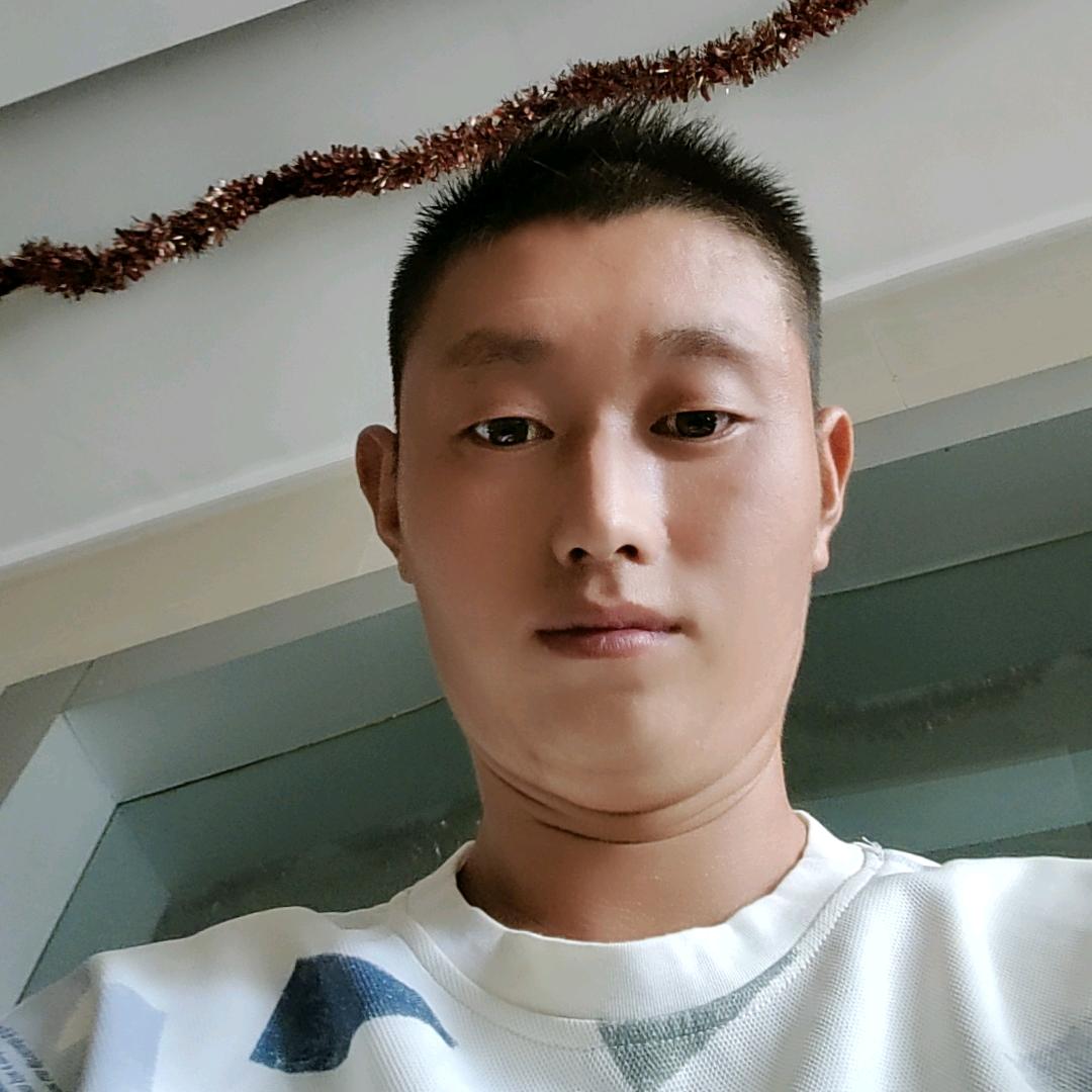杨杨钓鱼