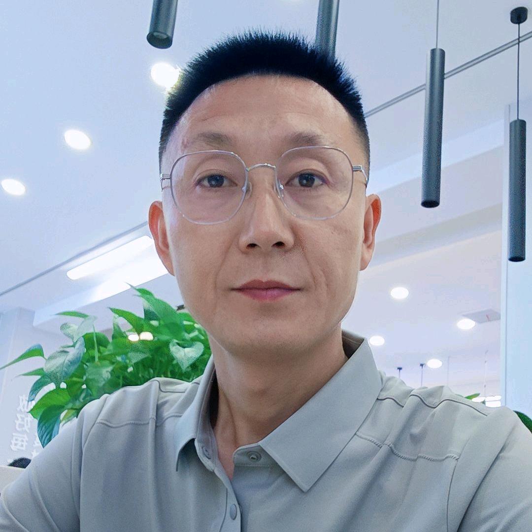一条孤独的小狼