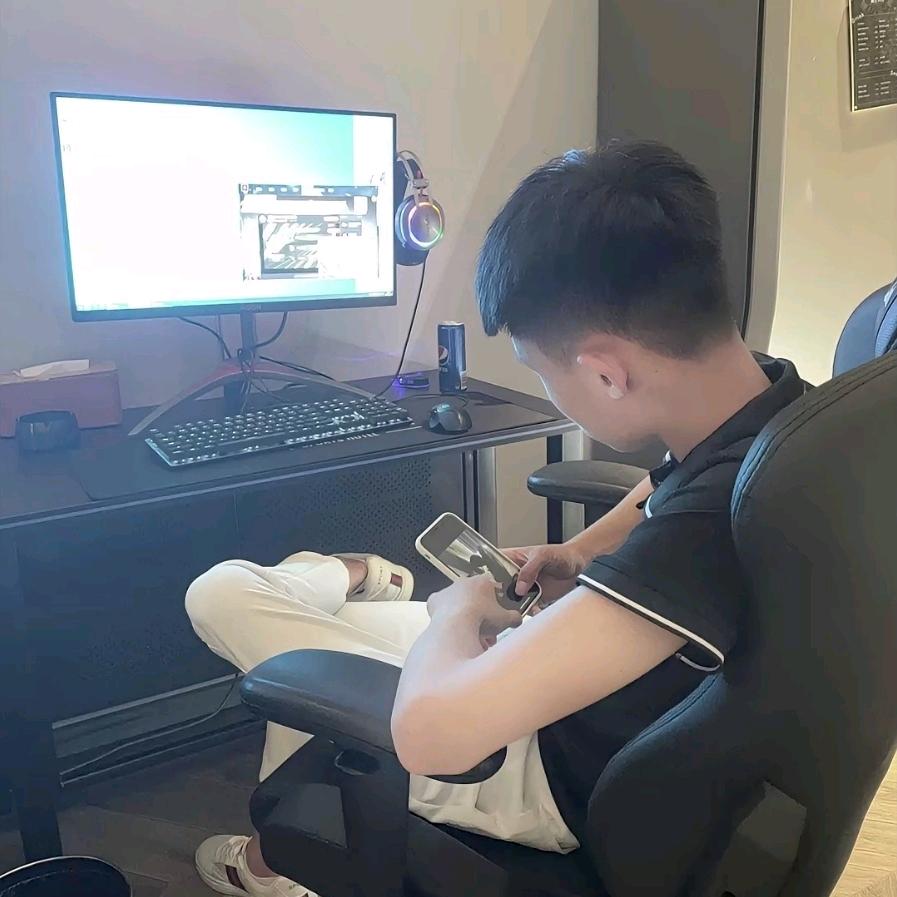 小♡̶҉安♝很乖