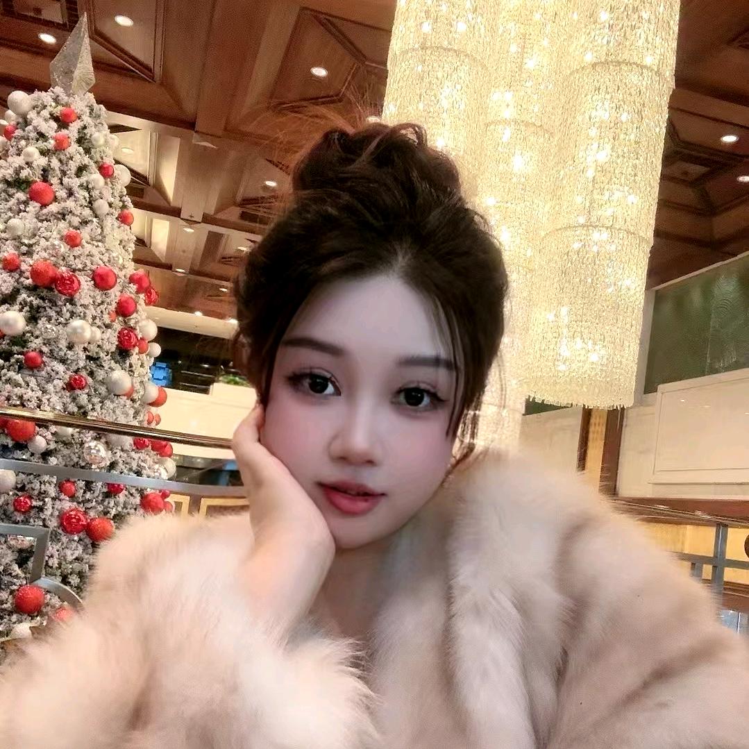 云妃秀静静微胖女神穿搭