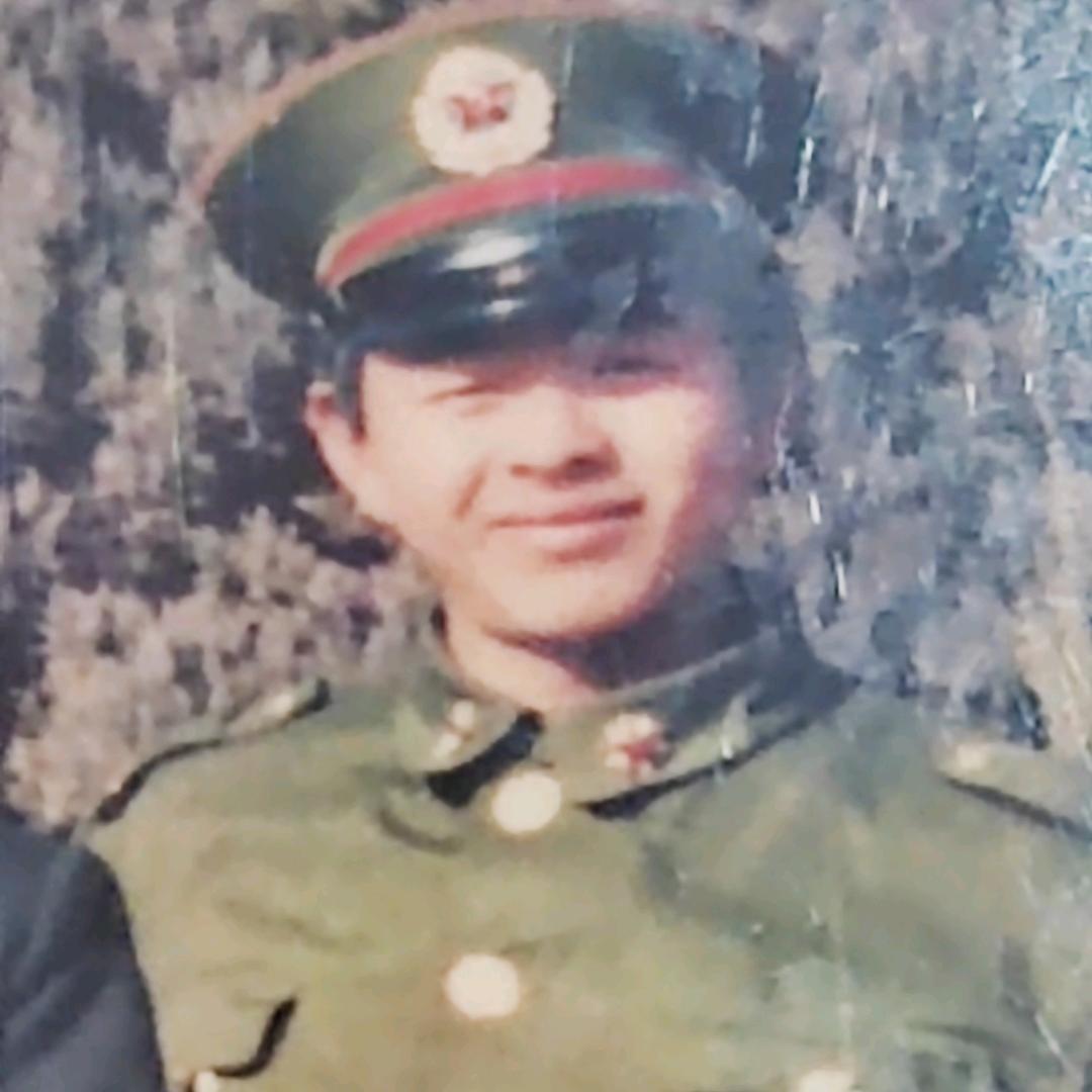 袁民