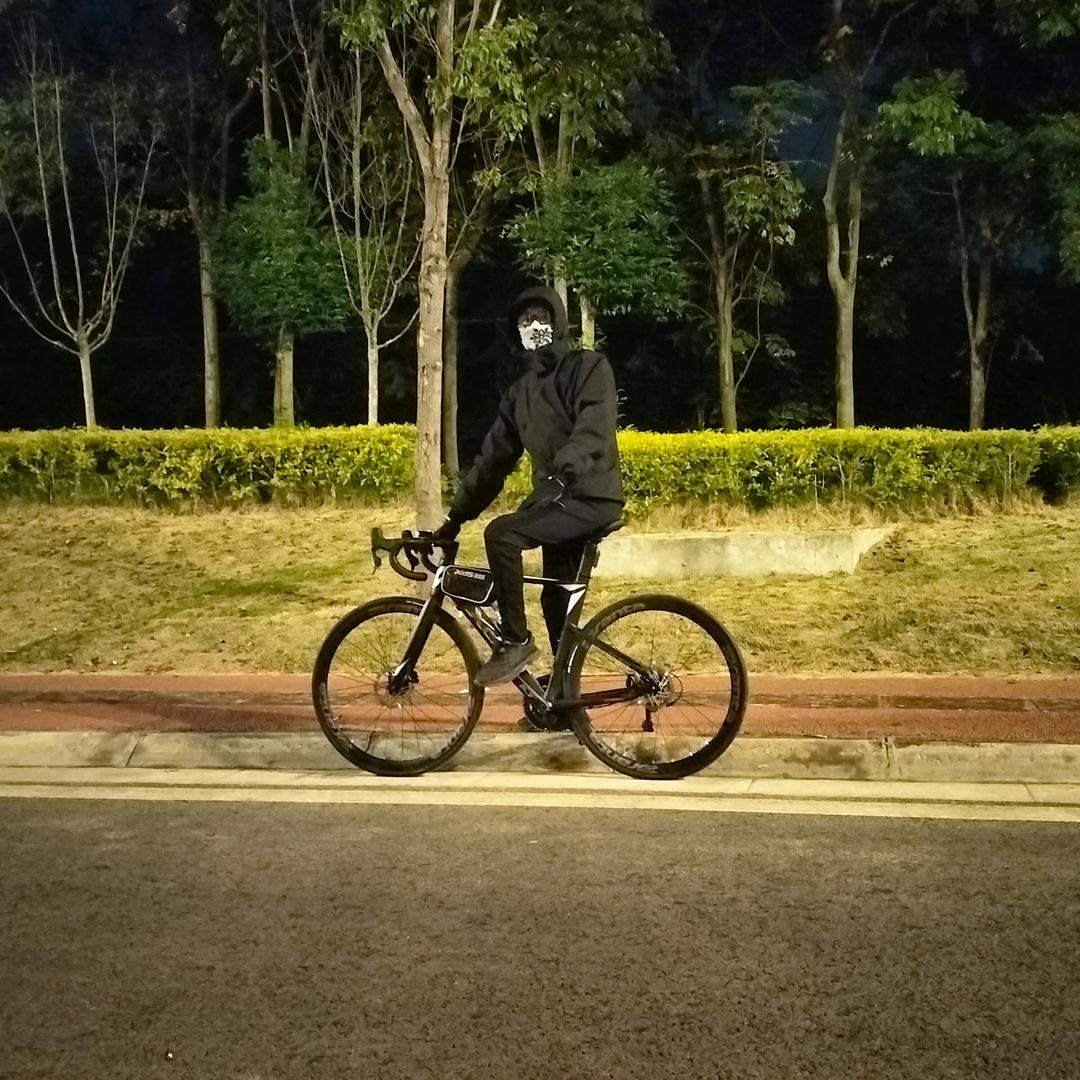 彭山卖门窗的