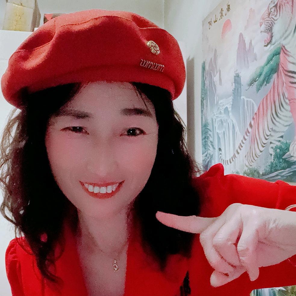 心心唱歌🎤表演~跳舞