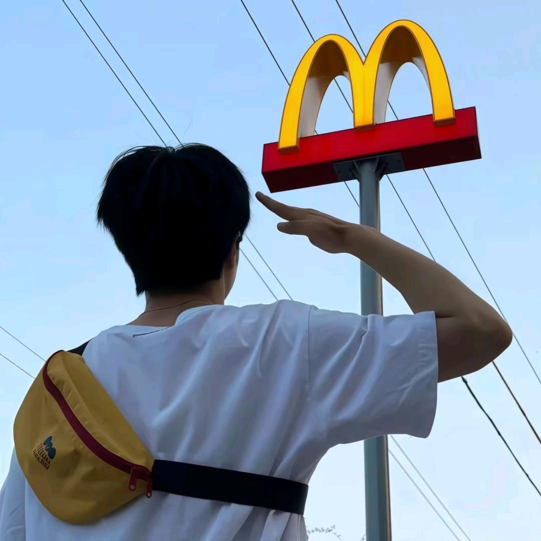 老村长困了🥱