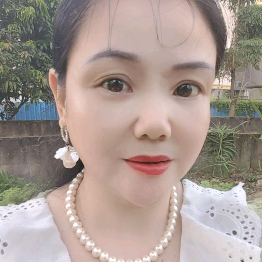 富贵花开林。距私聊，不准发私信。