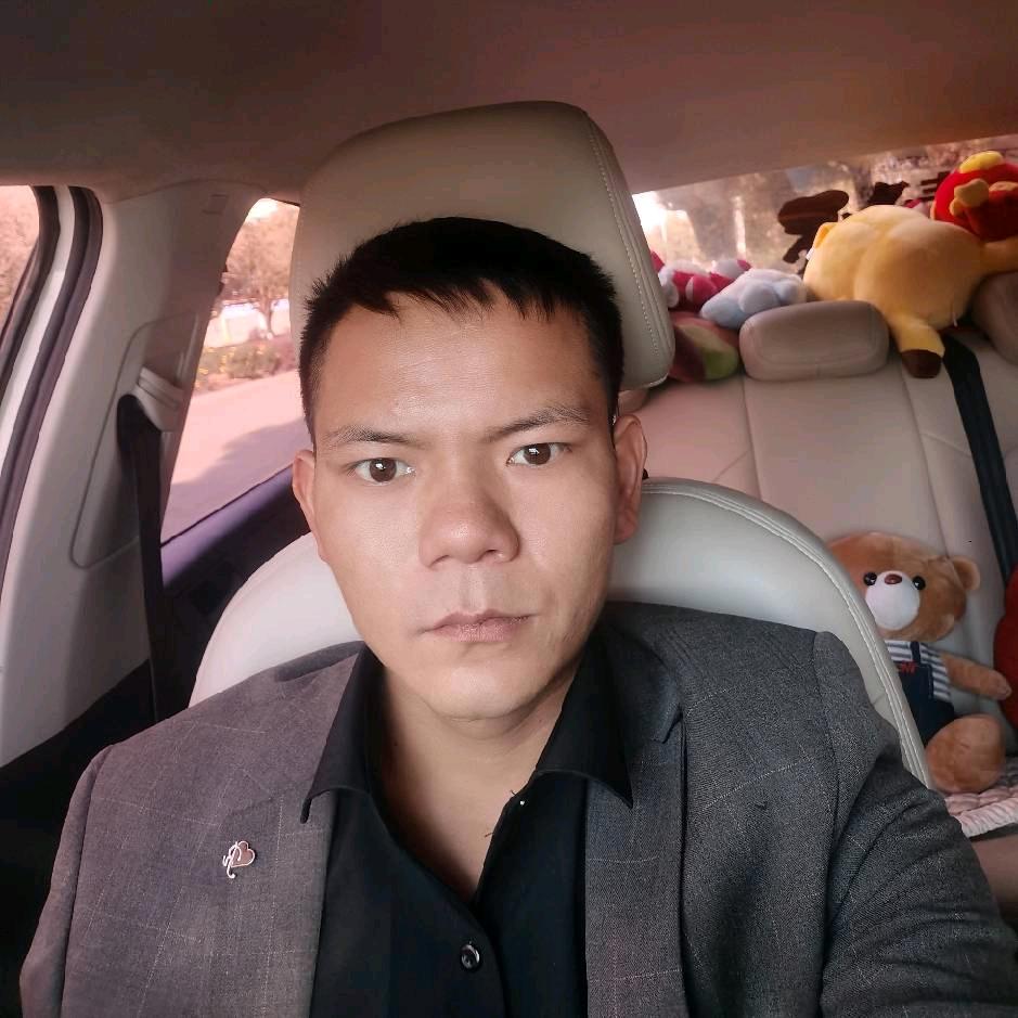 太阳能水塔小刘